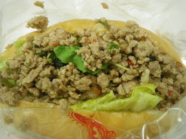タイの ツナロール とおなじみ ガパオドッグ カニカマサンド も 毎日カレー と タイ料理 By エスニカン タイの ツナロール とおなじみ ガパオドッグ カニカマサンド も 毎日カレー と タイ料理 By エスニカン
