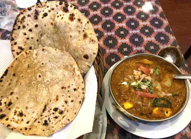インド料理パリワル 板橋区役所前 で香味豊かな カラヒパニール を チャパティ で 毎日カレー と タイ料理 By エスニカン