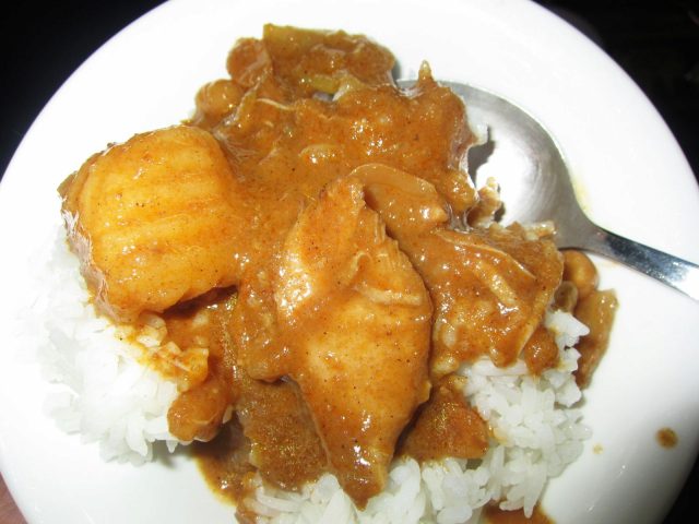 世界美食のタイ料理 マッサマンカレー 具のポイントは じゃがいも です 毎日カレー と タイ料理 By エスニカン 世界美食のタイ料理 マッサマンカレー 具のポイントは じゃがいも です 毎日カレー と タイ料理 By エスニカン