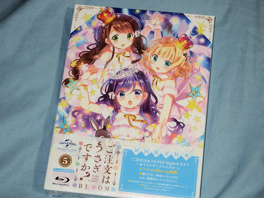 ご注文はうさぎですか Bloom 第５巻届いた もう次巻で最終巻か 時が進むのが早い Ma Saブログ２