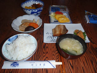 朝食
