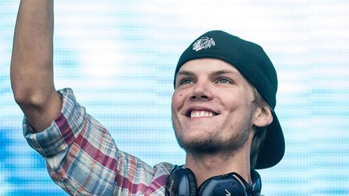 aflo_76535096-1200-744