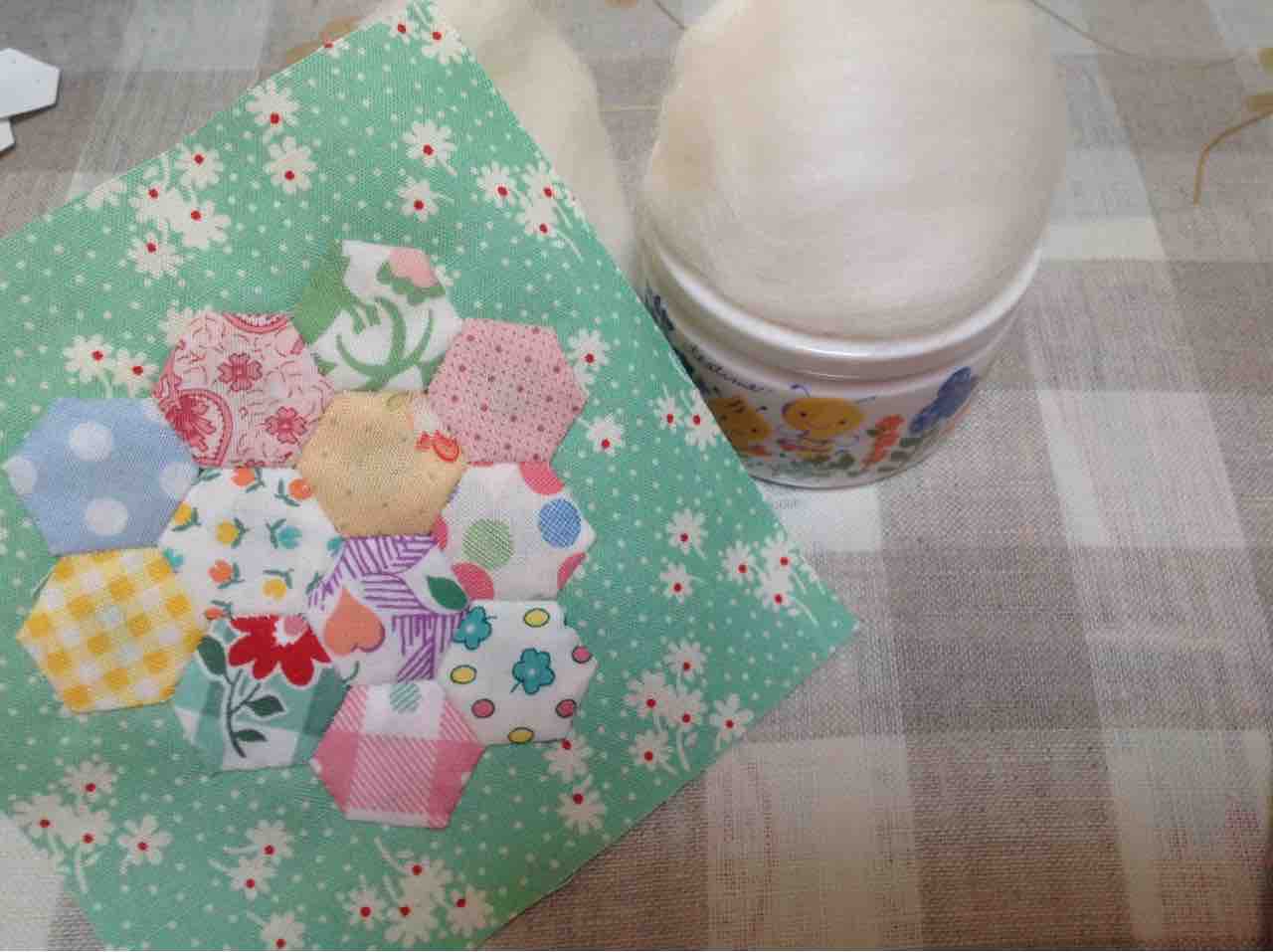 ハンドメイド ヘキサゴン ベッドカバー タペストリー