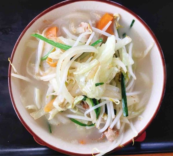 麺処千代で肉野菜ラーメンとカツカレー