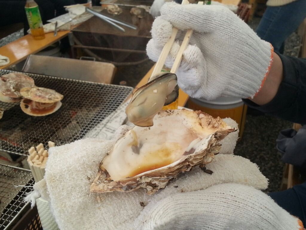 2013.12.08 仙台市宮城野区「かき小屋仙台港」 焼き牡蠣 : 「お