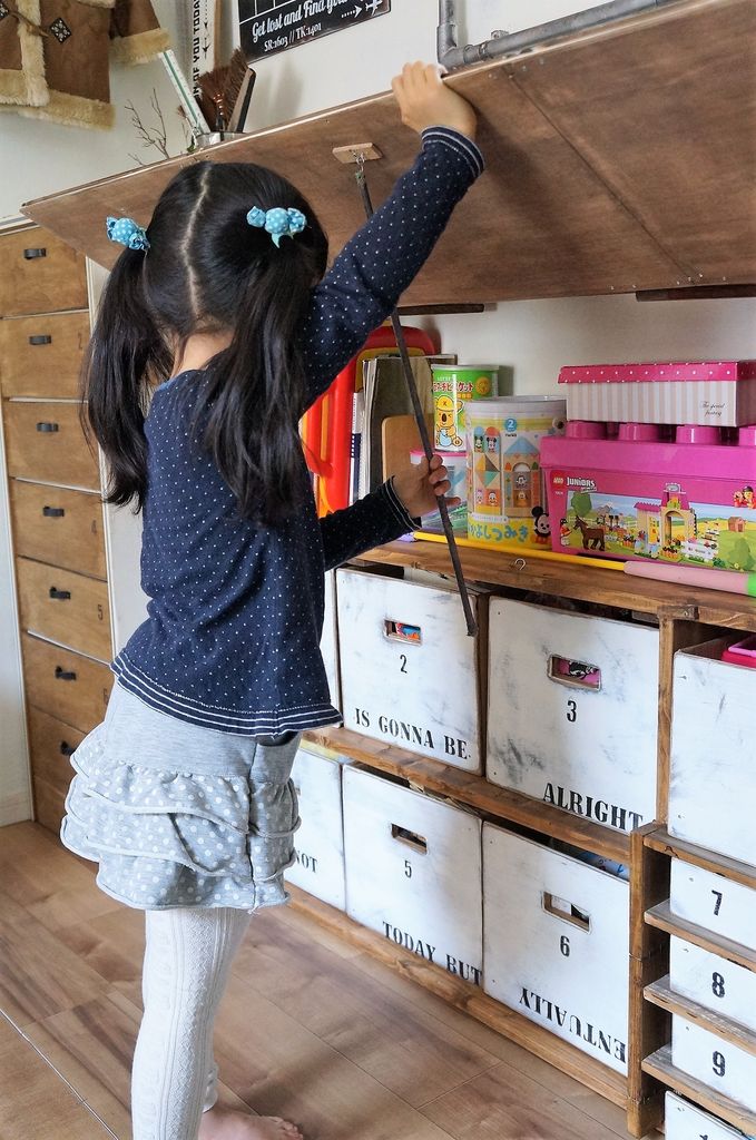 おもちゃ収納棚をdiyで思いっきり作り変える Live Love Laugh Maca Home