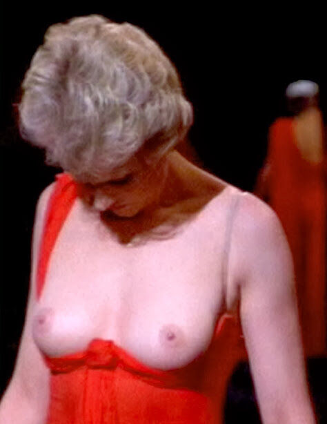 Julie Andrews a