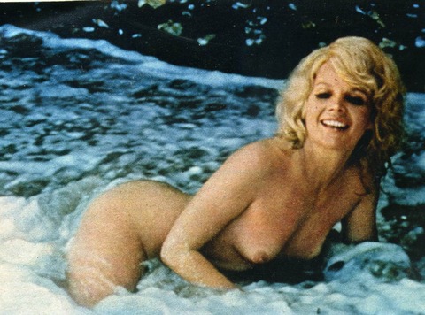 carroll baker-nude 1974