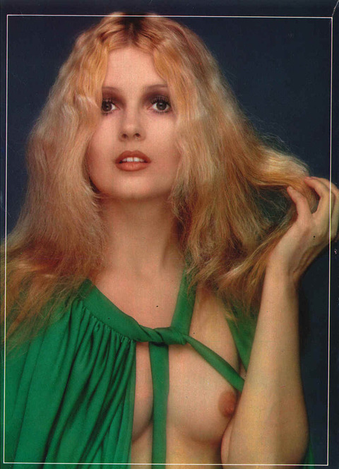 Playmen_1972_07_p_042_Pamela_Tiffin