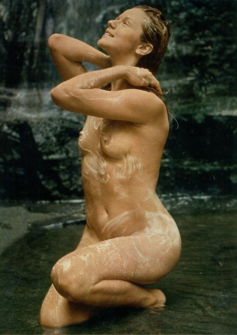 05317_PB_ITA_11_1972_p_057_Agostina_Belli_123_499lo