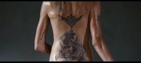 Angelina-Jolie-Wanted-nude-xnews-ss013