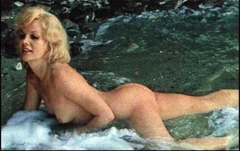 nude-1974