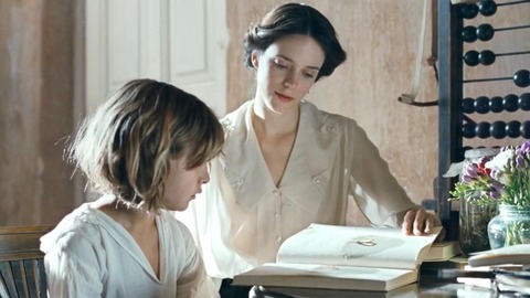 Stacy Martin - The Childhood of a Leader_1