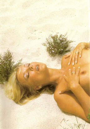 Barbara Bouchet @ Filmstars ohne Hüllen DE 1984 03