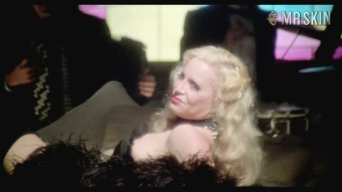 SalonKitty-thulin-hd-01-large-4