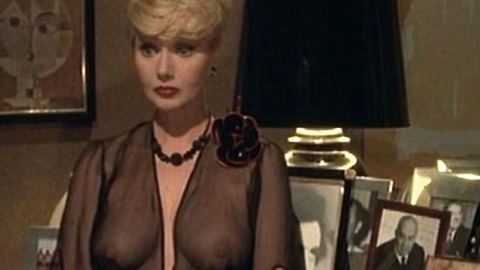 sunday-lovers-1980-sylva-koscina-hot