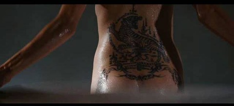 Angelina-Jolie-Wanted-nude-xnews-ss004