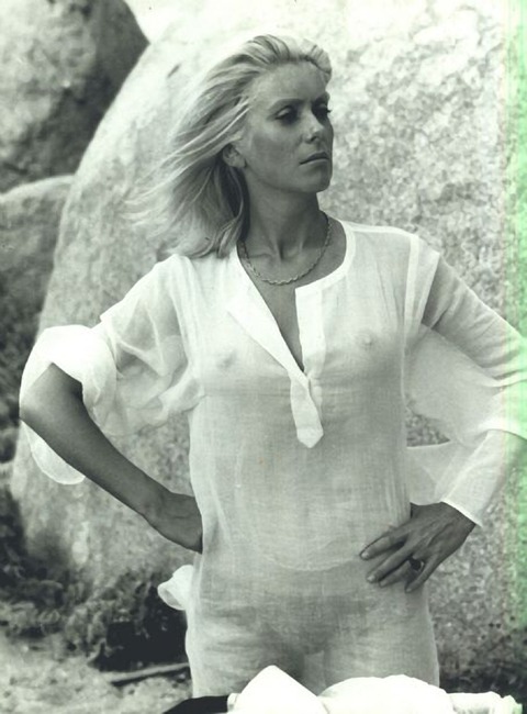 755214542_660313895_catherine_deneuve_1311701_123_441lo