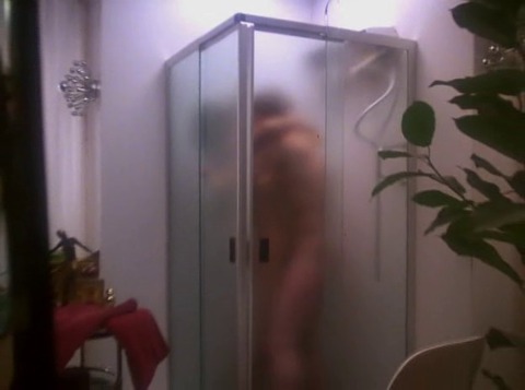 joan_collins_-_the_bitch.avi.0023