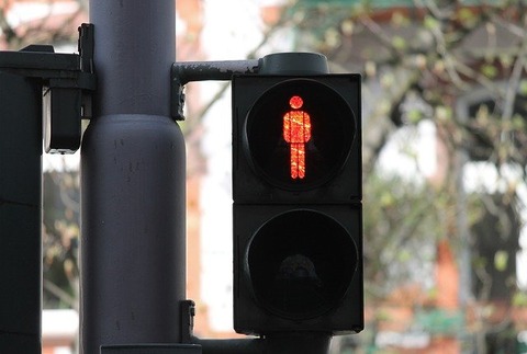 pedestrian-lights-gcabdf5103_640