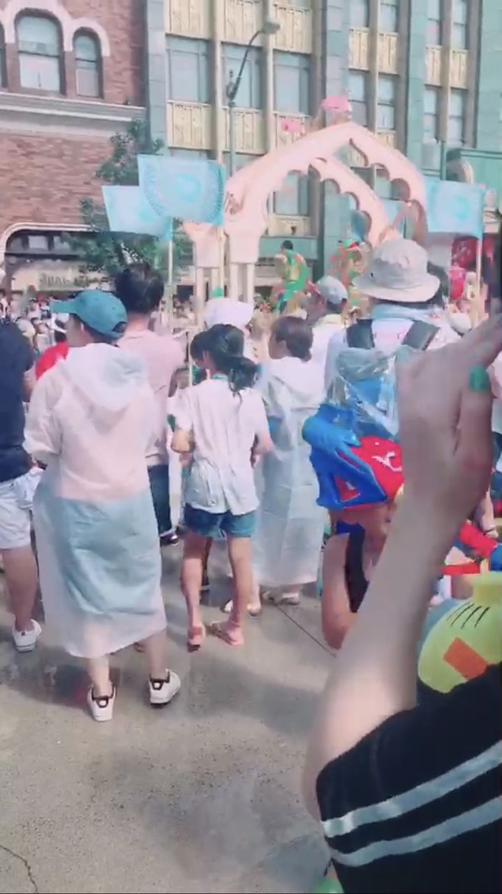 17年8月 ユニバ Usj お盆にびしょ濡れになりに行く 仮称 Usj ユニバ に行くチワワ 17年8月 ユニバ Usj お盆にびしょ濡れになりに行く 仮称 Usj ユニバ に行くチワワ