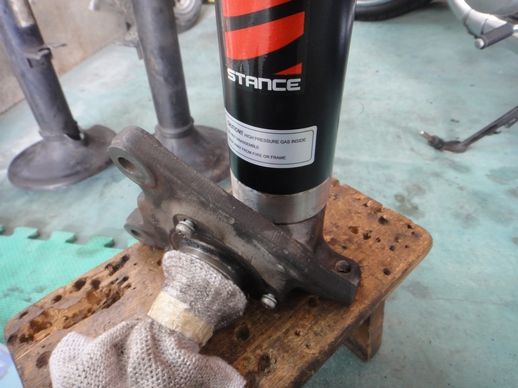 Stance車高調 ナックル加工 溶接依頼編 週末ガレージ日記