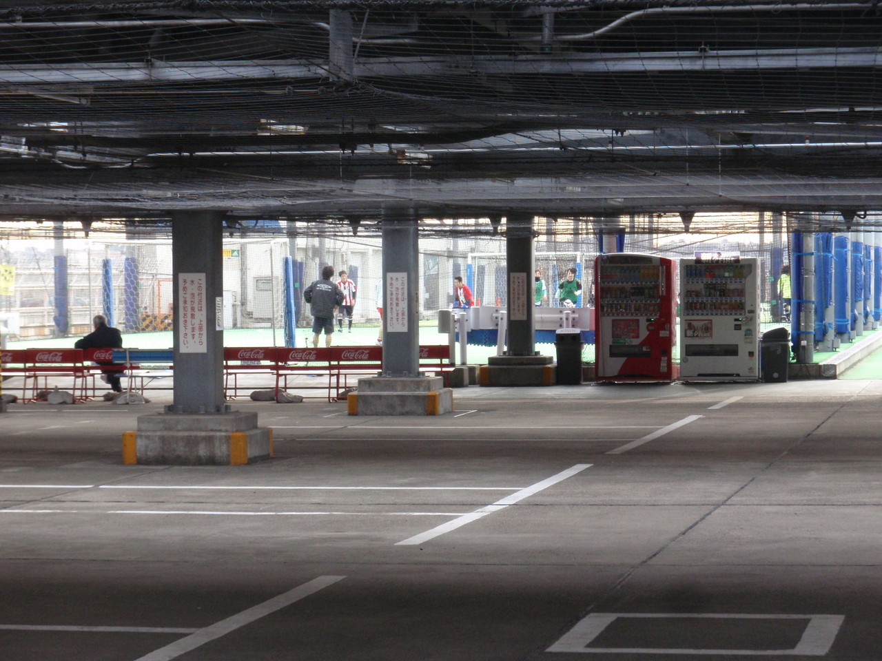 横浜ジョイナス クーパー フットボールコート まち 街 町 住人