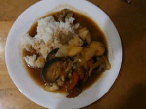 ご飯と夏野菜カレー