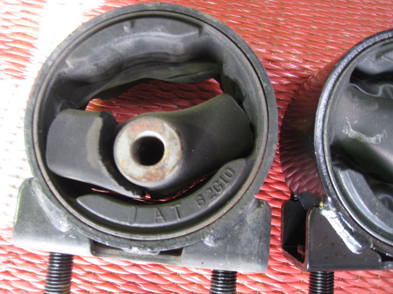 エンジンマウント交換 西神カークリニック