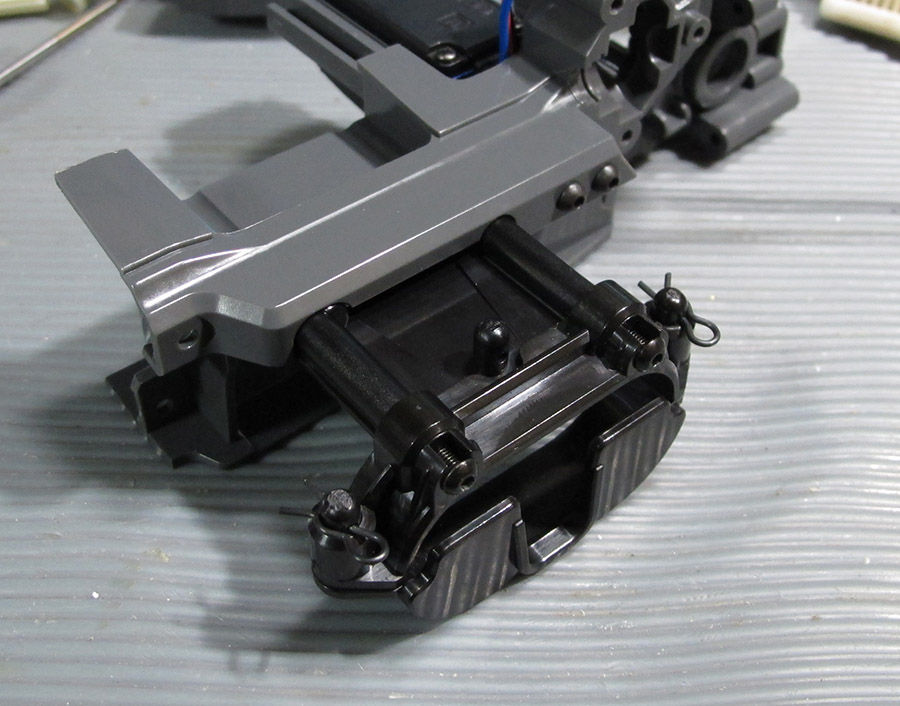 MF-01X組立】サーボ取付~シャーシ組立 : MachineのRC道 MF-01X組立】サーボ取付~シャーシ組立 : MachineのRC道