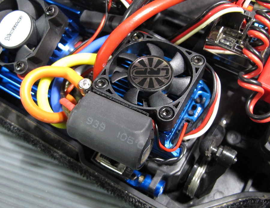 ESCキャパシタ搭載の小ワザ : MachineのRC道