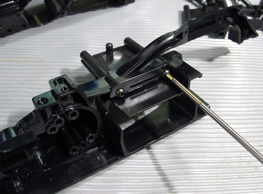 M-05 Ver.2】シャーシ組立~その1 : MachineのRC道 M-05 Ver.2】シャーシ組立~その1 : MachineのRC道