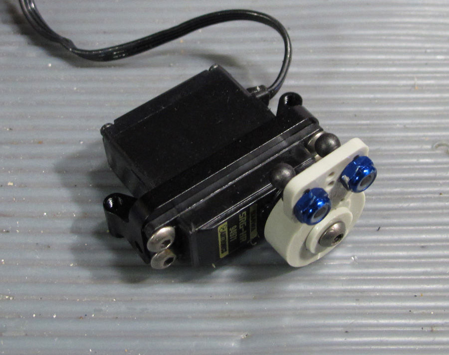 RC12R5.2】サンワのミニサーボ『SRG-HR』の搭載方法 : MachineのRC道