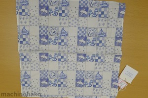 ヘッドスカーフ　スカーフ　布