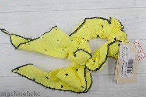 シュシュ　ヘアアクセ　髪飾り　水玉