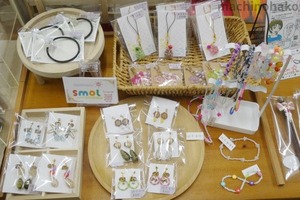 街知の箱　店内　smolさん作品コーナー