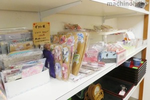 街知の箱　店内　ChaChaさん作品コーナー