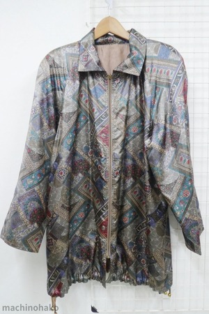 リバーシブル　コ―ト　柄　ツルツル　花粉対策