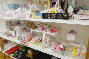 ChaChaさん作品コーナー　街知の箱　店内