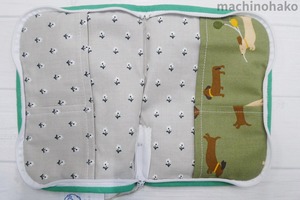 文庫本　ポーチ　ファスナーポーチ　お薬手帳　ブックカバー　ハンドメイド　手作り