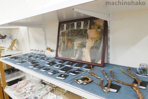 海からの贈り物さん作品コーナー　街知の箱　店内