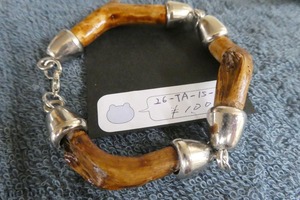 ブレスレット　ボリュームブレスレット　流木ブレスレット　手首が細見え　対比効果　ボリュームブレス　太いブレスレット