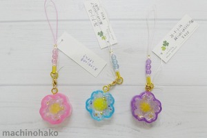 レジン　ストラップ　シャカシャカ　シェイカー　レジンシェイカー　シャカシャカストラップ　桜　さくら　サクラ