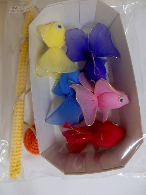 増税初日 花 金魚 パンダもお引っ越し 街知の箱 まちのはこ