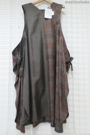 大島紬　正絹　パッチワーク　着物リメイク　エプロンドレス