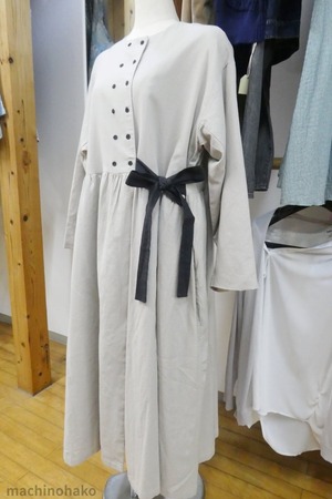 SM2　ベージュ　ワンピース　リボンベルト　コート