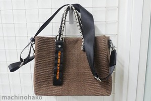 茶色ショルダーカバン　ブラウン　化繊　ショルダーバッグ　手さげ　ショルダー　ショルダーバック　バッグ　カバン