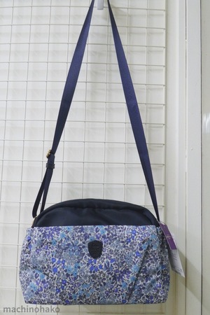 DECOY リバティ ショルダー Bag ショルダーバッグ　肩掛け　肩かけ　バッグ　デコイ　未使用品　未使用　タグ付　タグ付き