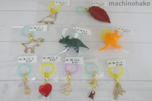 恐竜 ビーズ 花 桜 目印 チャーム 初お披露目