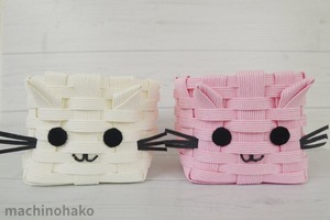 カゴ　ネコ　白　ミニカゴ　猫　ねこ　ペールピンク　ピンク　クラフト　かご　籠